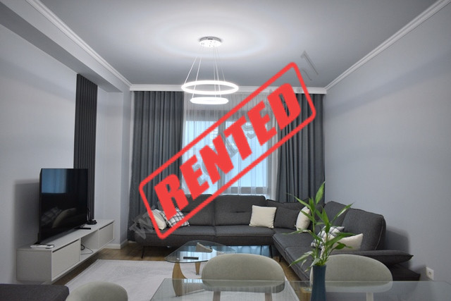 Apartament modern 2+1 me qira tek Liqeni i Thate shume prane Liqenit Artificial dhe Parkut te Madh n